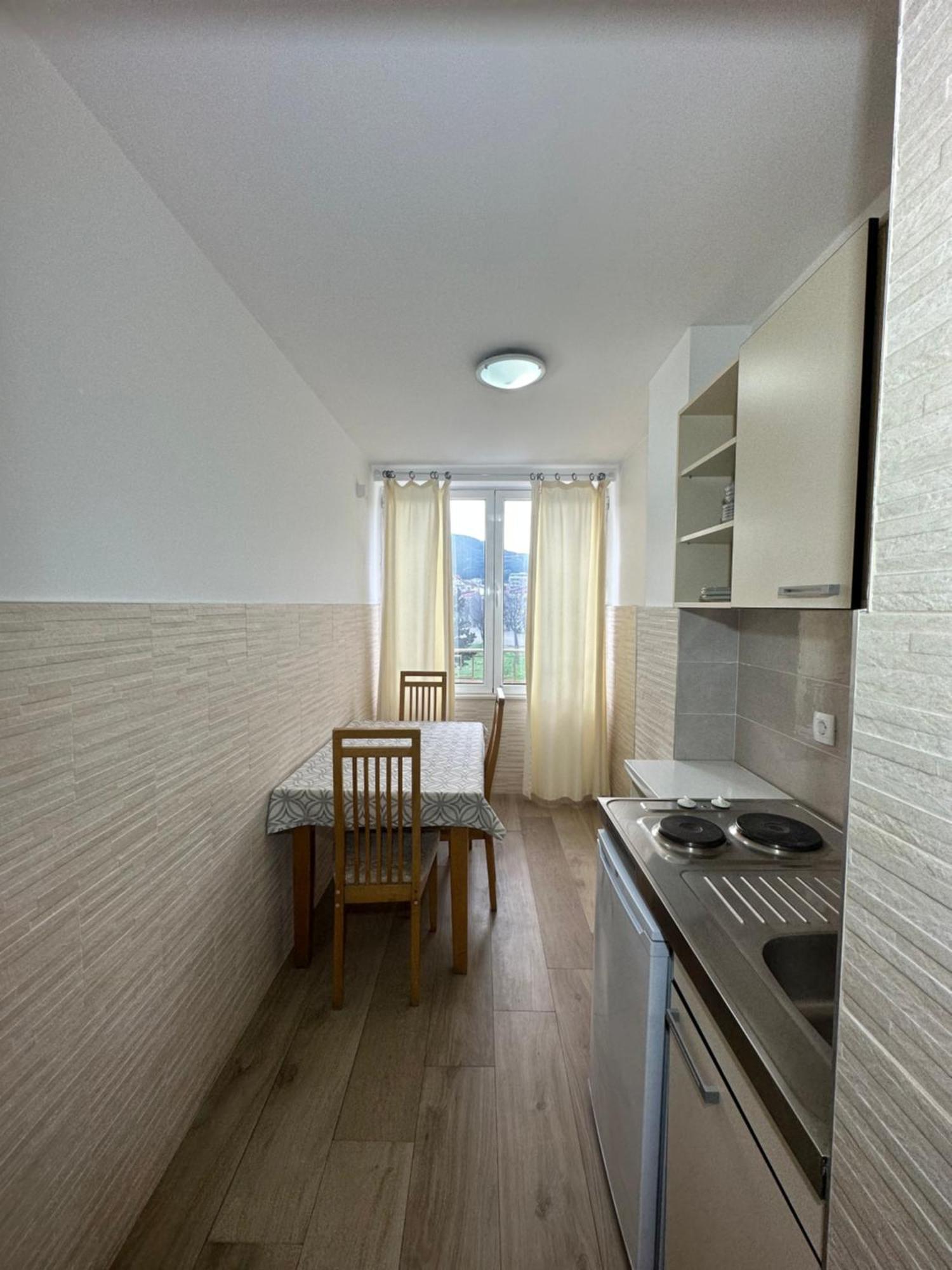 Apartmani Simona Budva Exterior foto